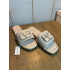 Beige slippers v